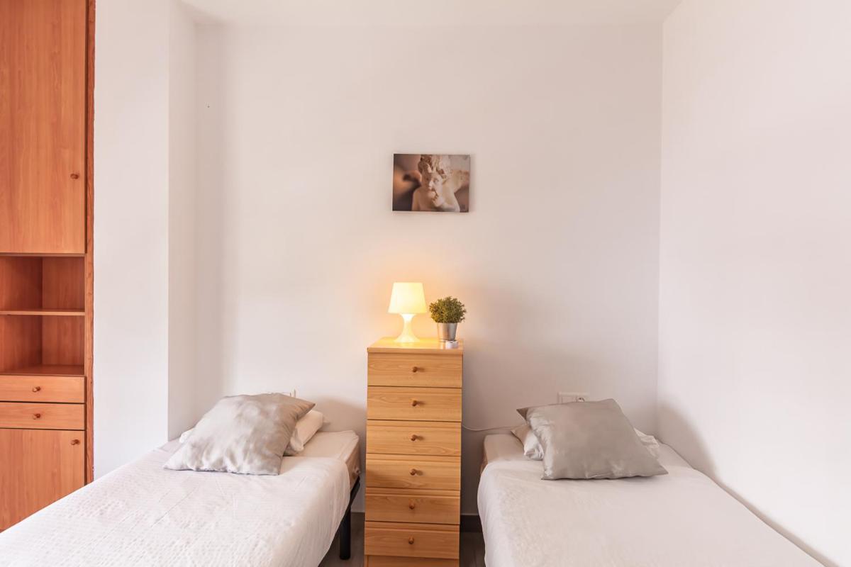 נרחה Andaluz Apartments Toboso מראה חיצוני תמונה