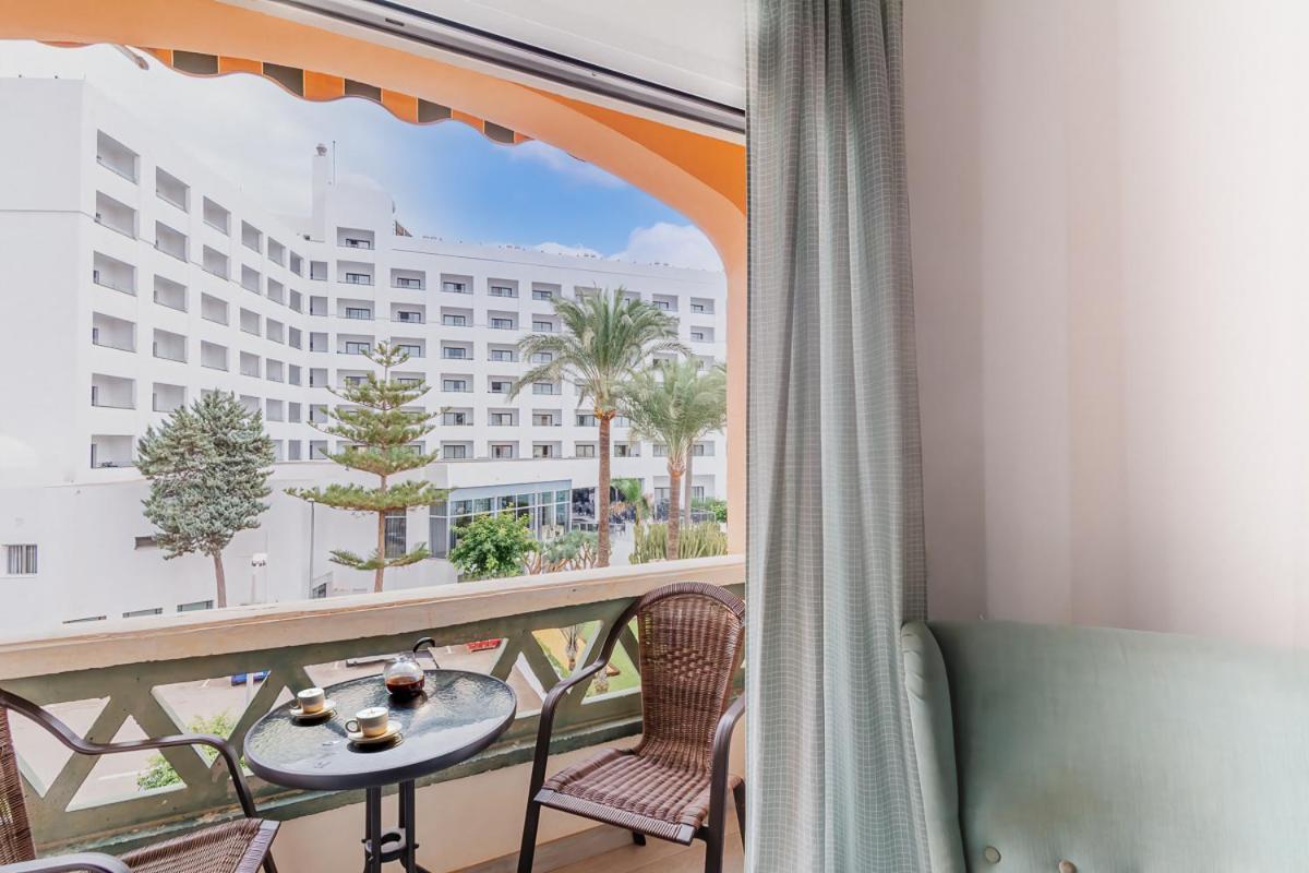 נרחה Andaluz Apartments Toboso מראה חיצוני תמונה
